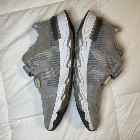 Sorel Kinetic Lite Strap Sneakers - Picture 4 of 8